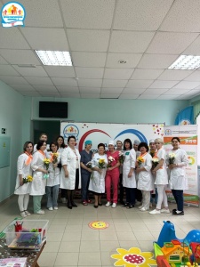 Коллектив ГАУЗ РБ Детская стоматологическая № 3 г. Уфа поздравиляет медицинских сестер, медицинских регистраторов и рентгенолаборантов с профессиональным праздником! Коллектив ГАУЗ РБ Детская стоматологическая № 3 г. Уфа поздравиляет медицинских сестер, медицинских регистраторов и рентгенолаборантов с профессиональным праздником!