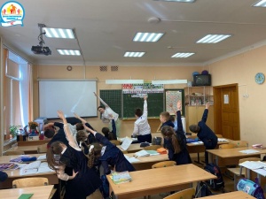Сотрудники ГАУЗ РБ Детская стоматологическая поликлиника № 3 г. Уфа в рамках проведения Всемирного дня здоровья приняли участие во Всероссийской акции: «Будь здоров!». Сотрудники ГАУЗ РБ Детская стоматологическая поликлиника № 3 г. Уфа в рамках проведения Всемирного дня здоровья приняли участие во Всероссийской акции: «Будь здоров!».