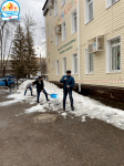 В ГАУЗ РБ Детская стоматологическая поликлиника № 3 г. Уфа продолжаются субботники по санитарной уборке помещений и территорий